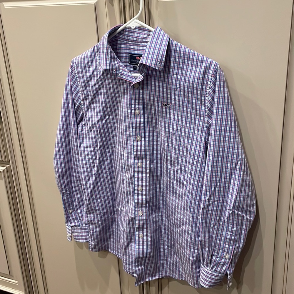 Vineyard vines, button down